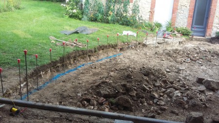 implantation des bordures et mise en place des évacuations